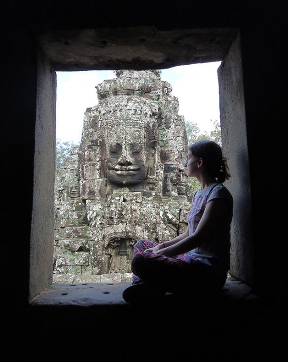 bayon templo camboja janela vista rosto